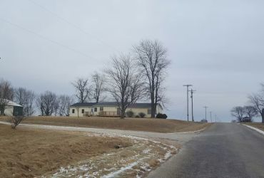 Farm Stay in Altona
