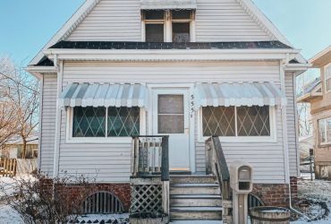 Relaxing Galesburg Getaway