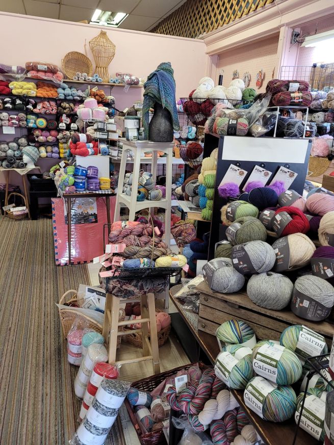Sit-n-Yarn Shop