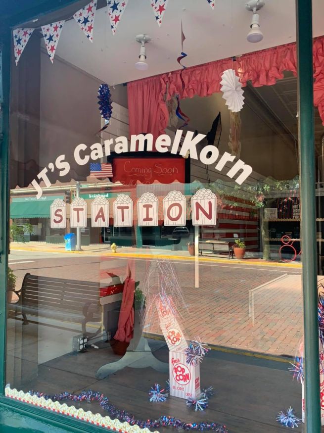 JT’s CaramelKorn Station